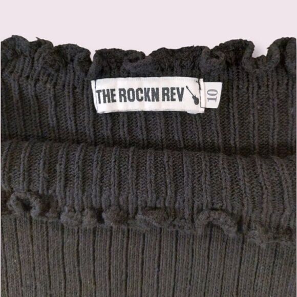 💝(3/$25) The Rockn Rev Black Ribbed Off Shoulder Dress - Picture 3 of 4